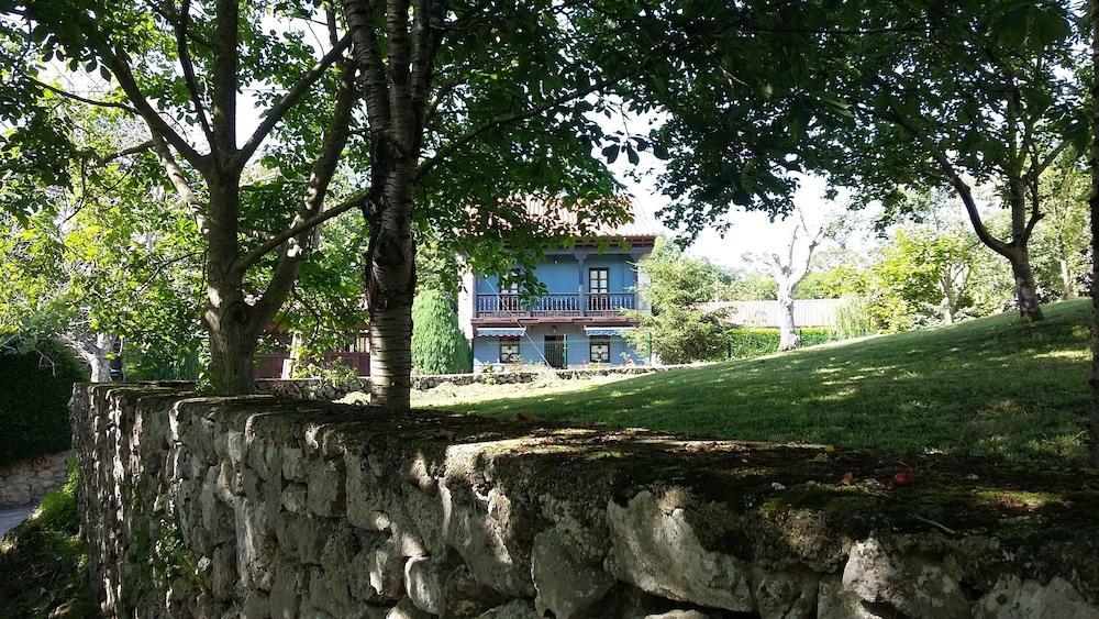 Casa De Aldea Villalen Ribadesella Buitenkant foto